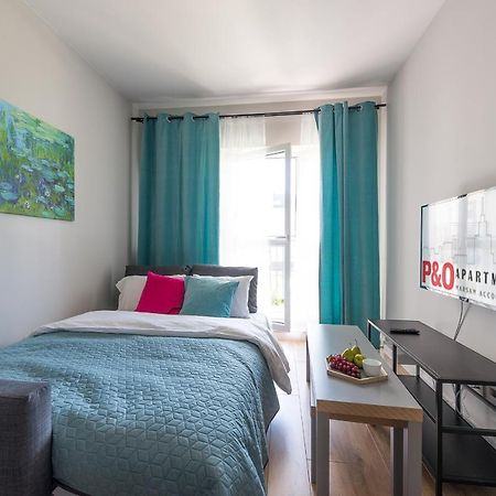 Okecie Airport Studio Bakalarska 2 P&O Serviced Apartments Warschau Buitenkant foto