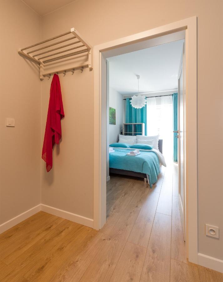 Okecie Airport Studio Bakalarska 2 P&O Serviced Apartments Warschau Buitenkant foto